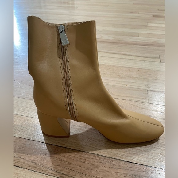 Zara Tan Heeled Boots - Picture 3 of 5